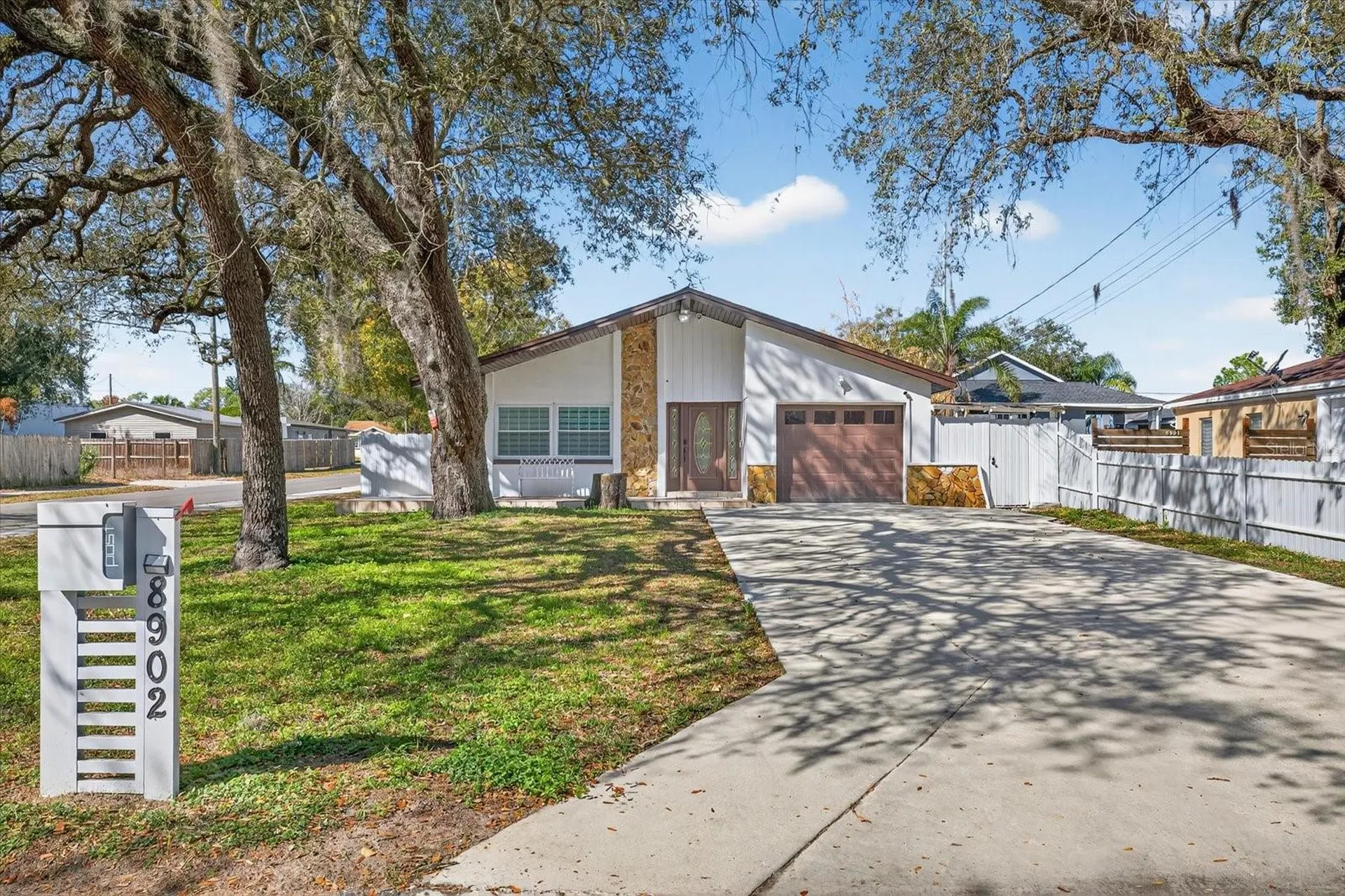 8902 N Hamner Avenue Tampa FL 33604