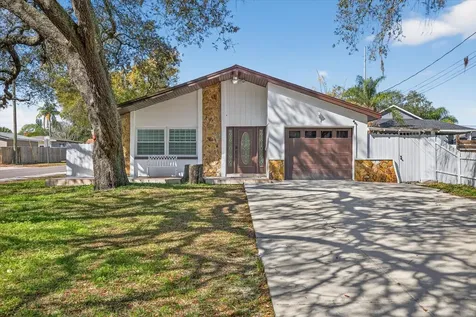 8902 N Hamner Avenue Tampa FL 33604