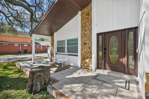 8902 N Hamner Avenue Tampa FL 33604