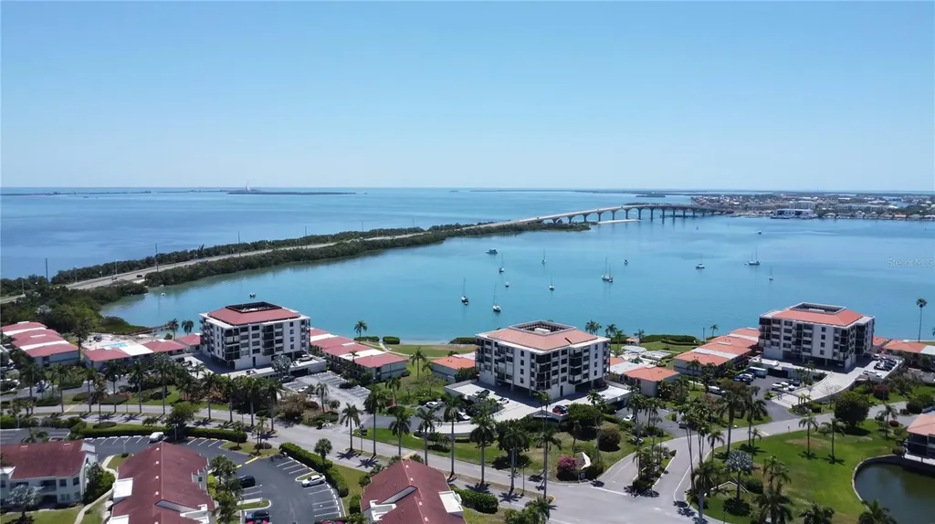6357 Bahia Del Mar Boulevard St Petersburg FL 33715