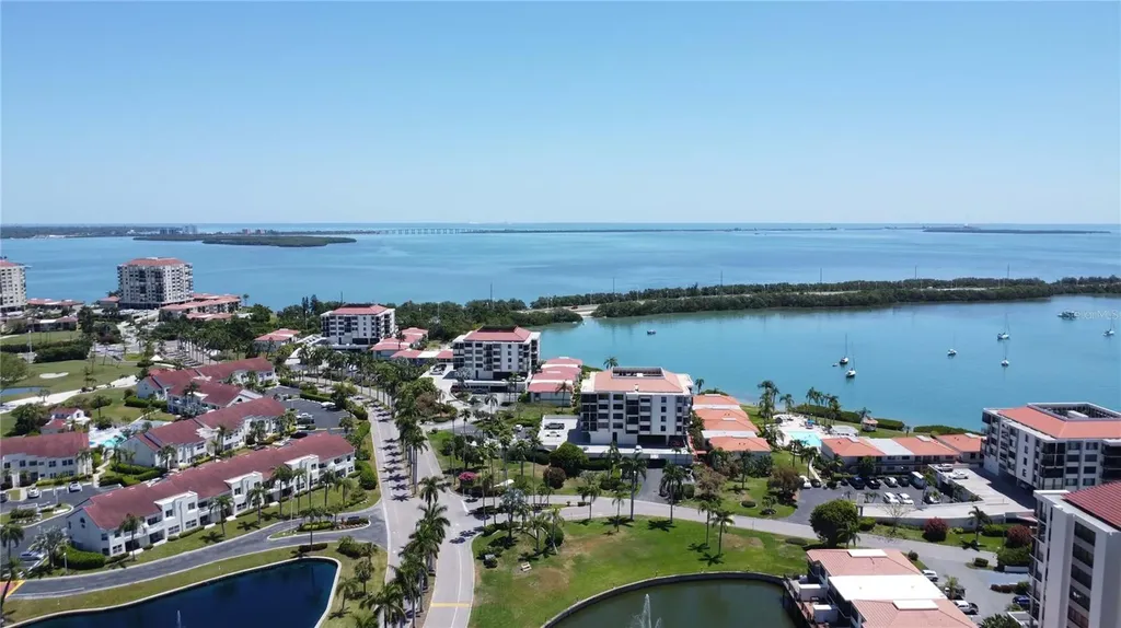 6357 Bahia Del Mar Boulevard St Petersburg FL 33715
