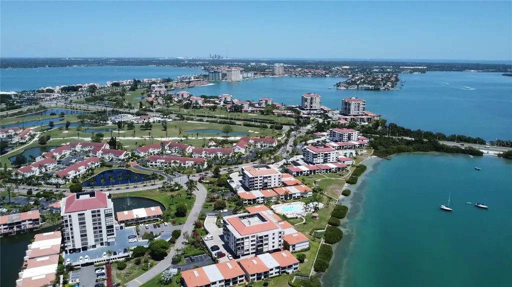 6357 Bahia Del Mar Boulevard St Petersburg FL 33715
