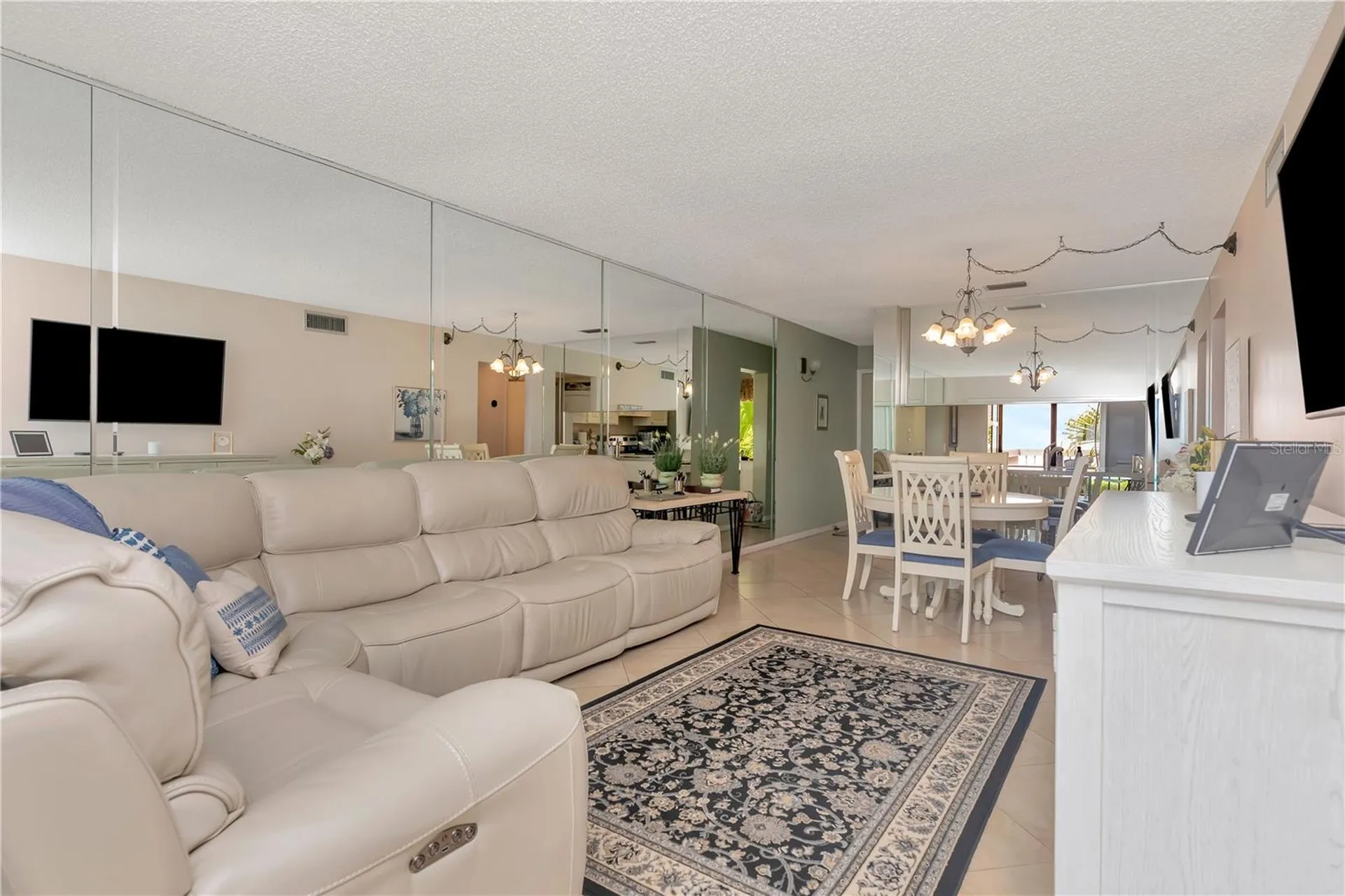 6357 Bahia Del Mar Boulevard St Petersburg FL 33715