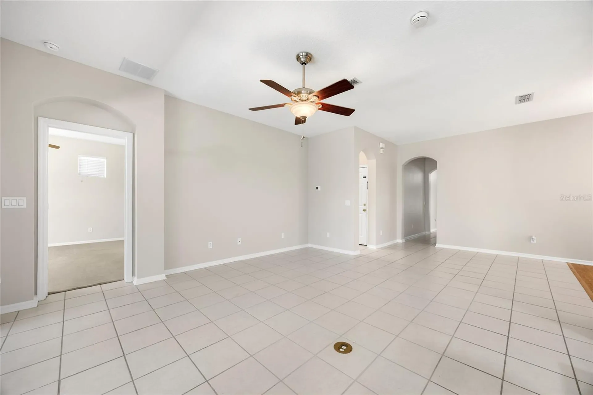 14022 Golden Rain Tree Boulevard Orlando FL 32828