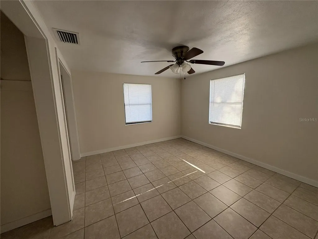 107 W Golf Links Avenue Eustis FL 32726