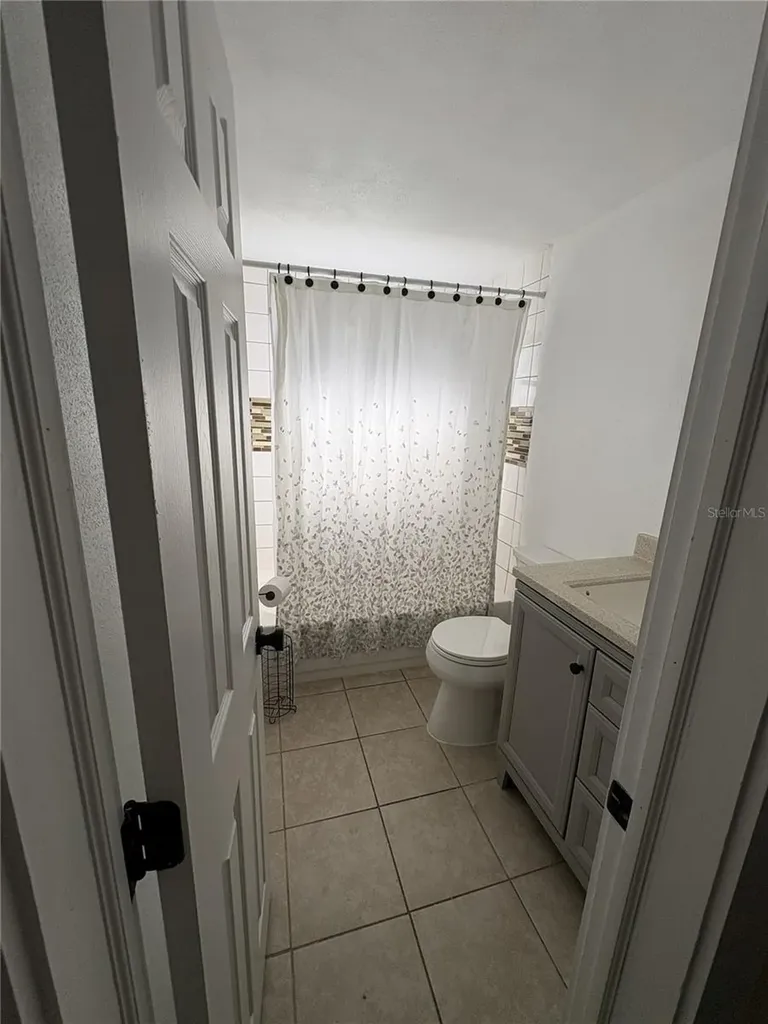 107 W Golf Links Avenue Eustis FL 32726