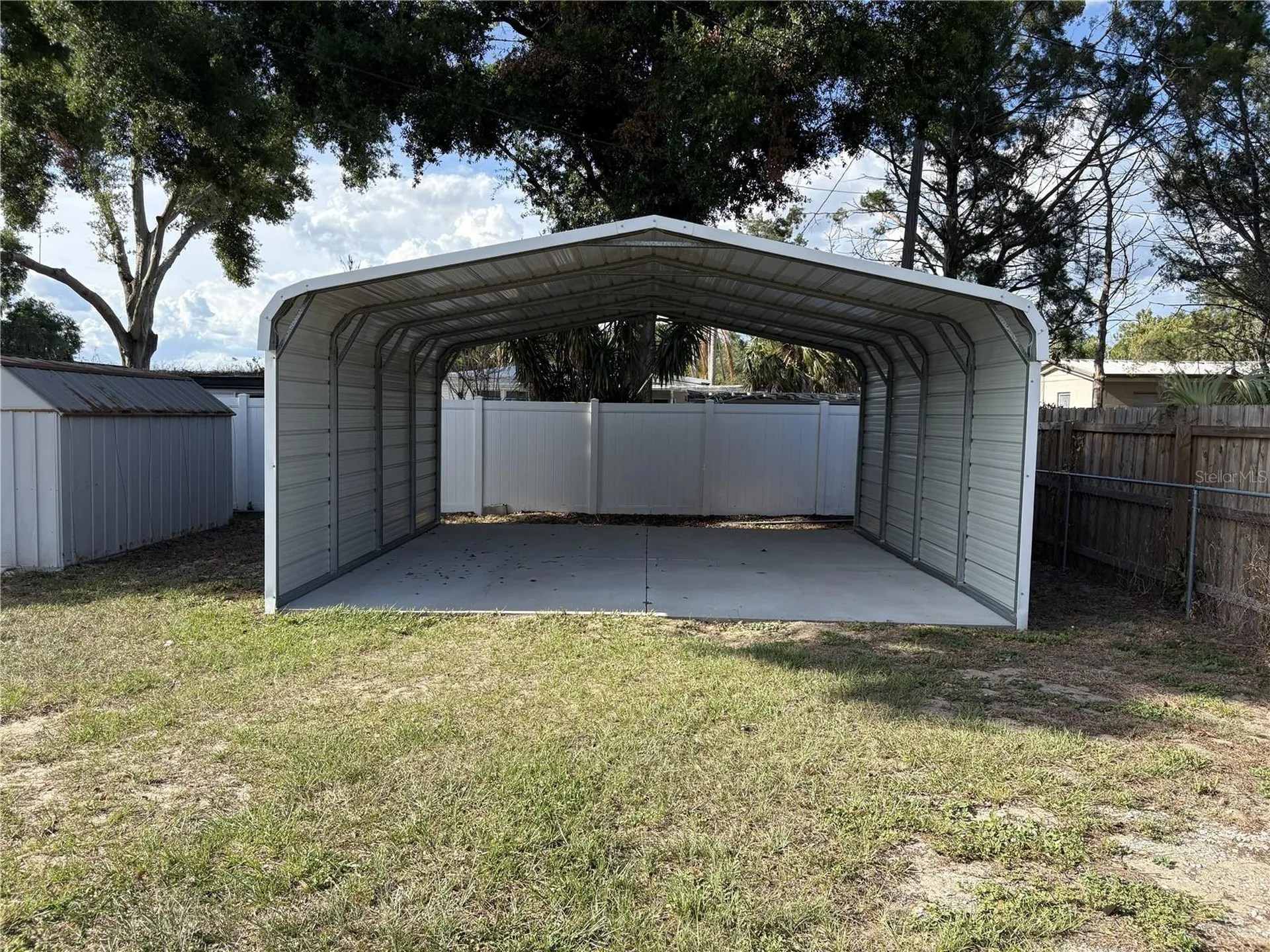 107 W Golf Links Avenue Eustis FL 32726
