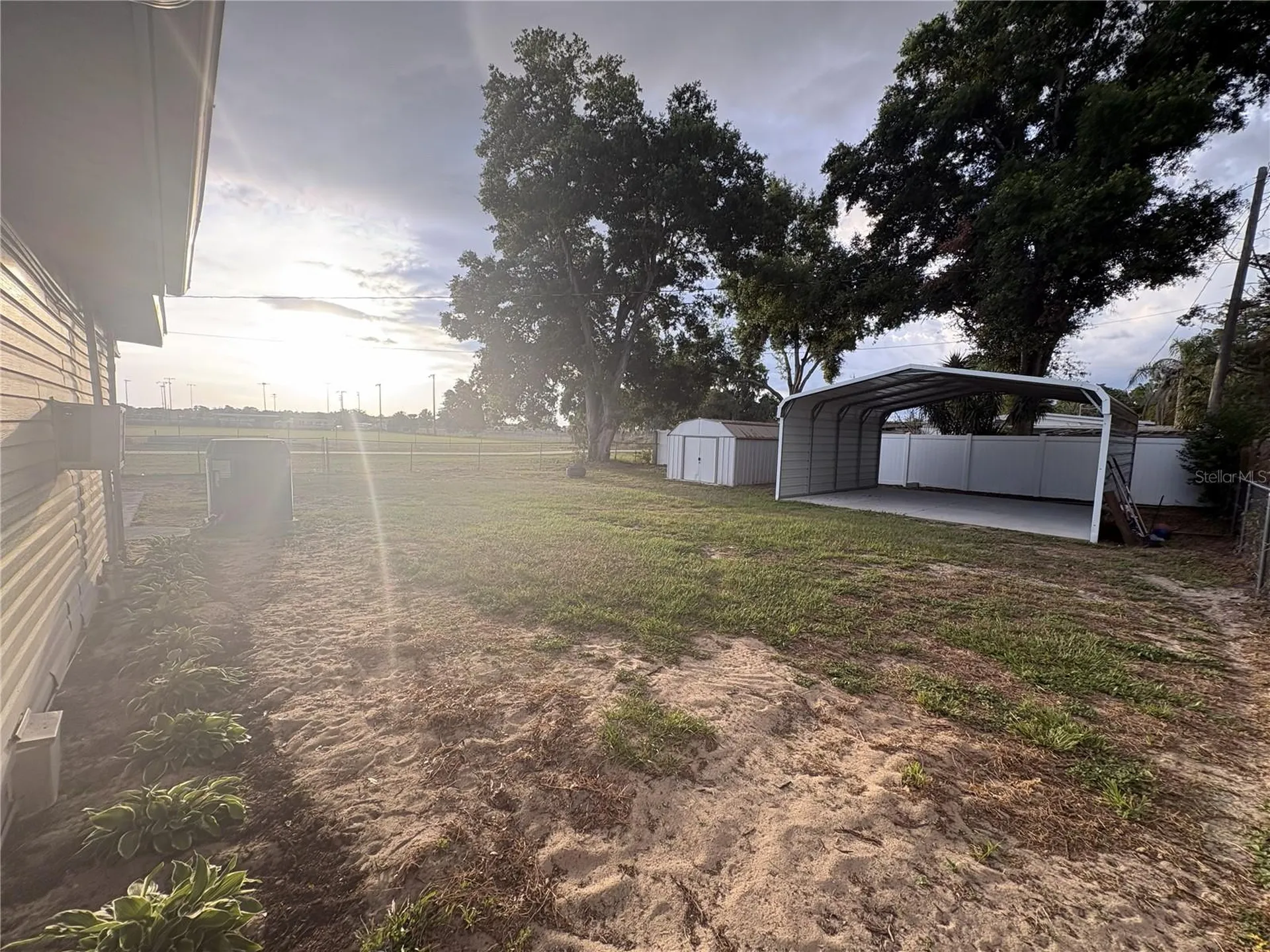 107 W Golf Links Avenue Eustis FL 32726