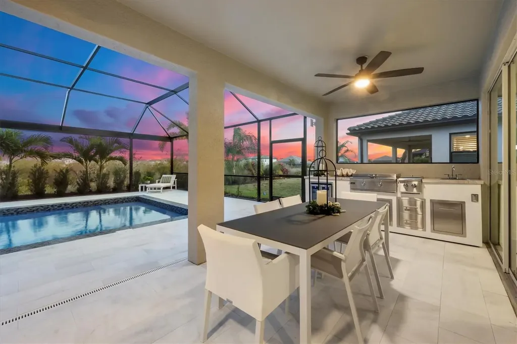 17727 Savory Mist Circle Bradenton FL 34211