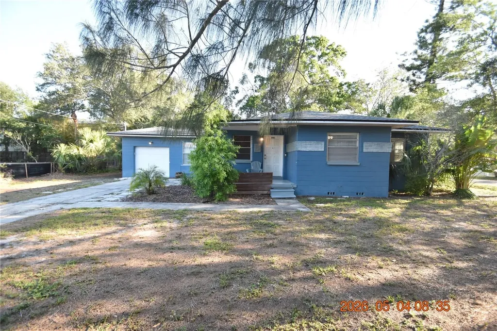 2801 Sanders Drive Tampa FL 33611