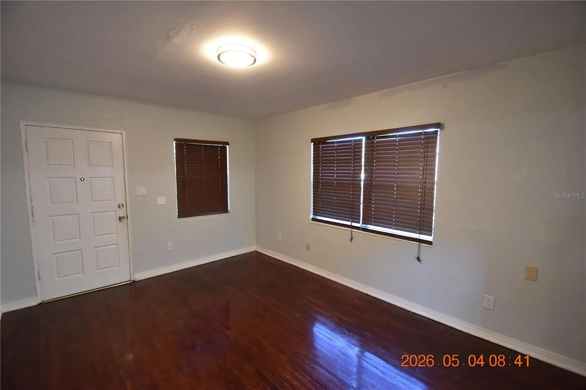2801 Sanders Drive Tampa FL 33611