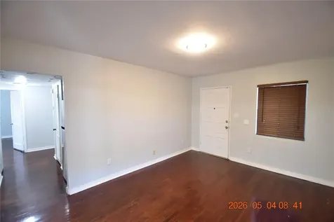 2801 Sanders Drive Tampa FL 33611