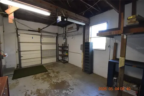 2801 Sanders Drive Tampa FL 33611