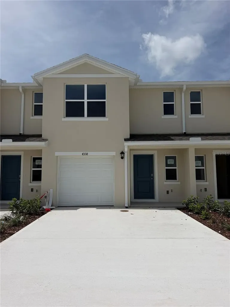 4338 Hazel Street Kissimmee FL 34746