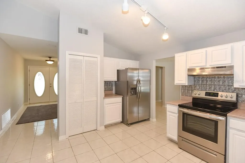 24 Lake Vista Way Ormond Beach FL 32174
