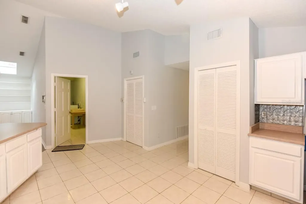 24 Lake Vista Way Ormond Beach FL 32174