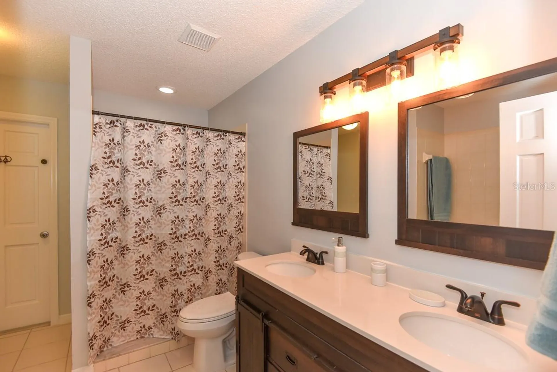 24 Lake Vista Way Ormond Beach FL 32174