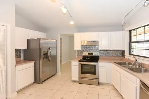 24 Lake Vista Way Ormond Beach FL 32174