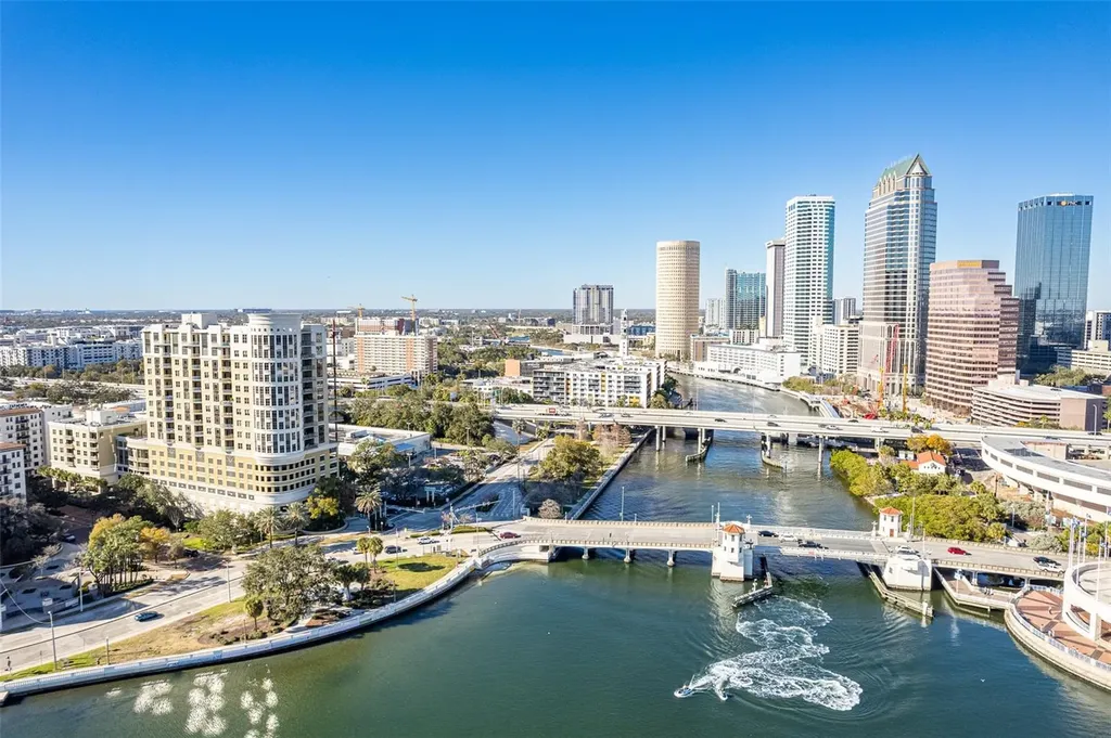 275 Bayshore Boulevard Tampa FL 33606