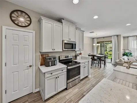 29934 Southwell Lane Wesley Chapel FL 33543