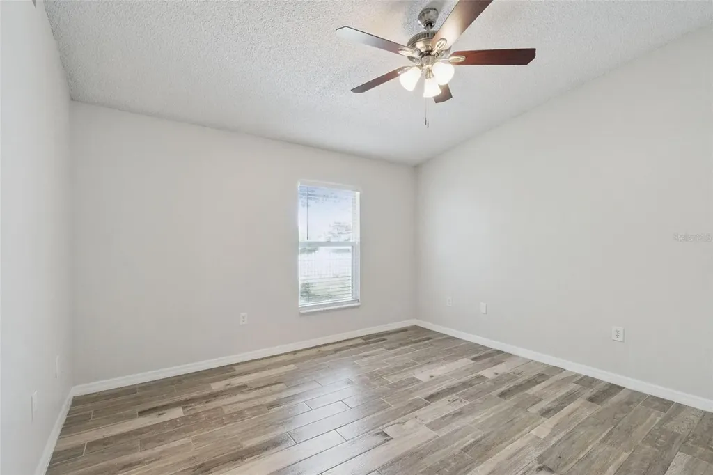 560 Brown Bear Way St Cloud FL 34772