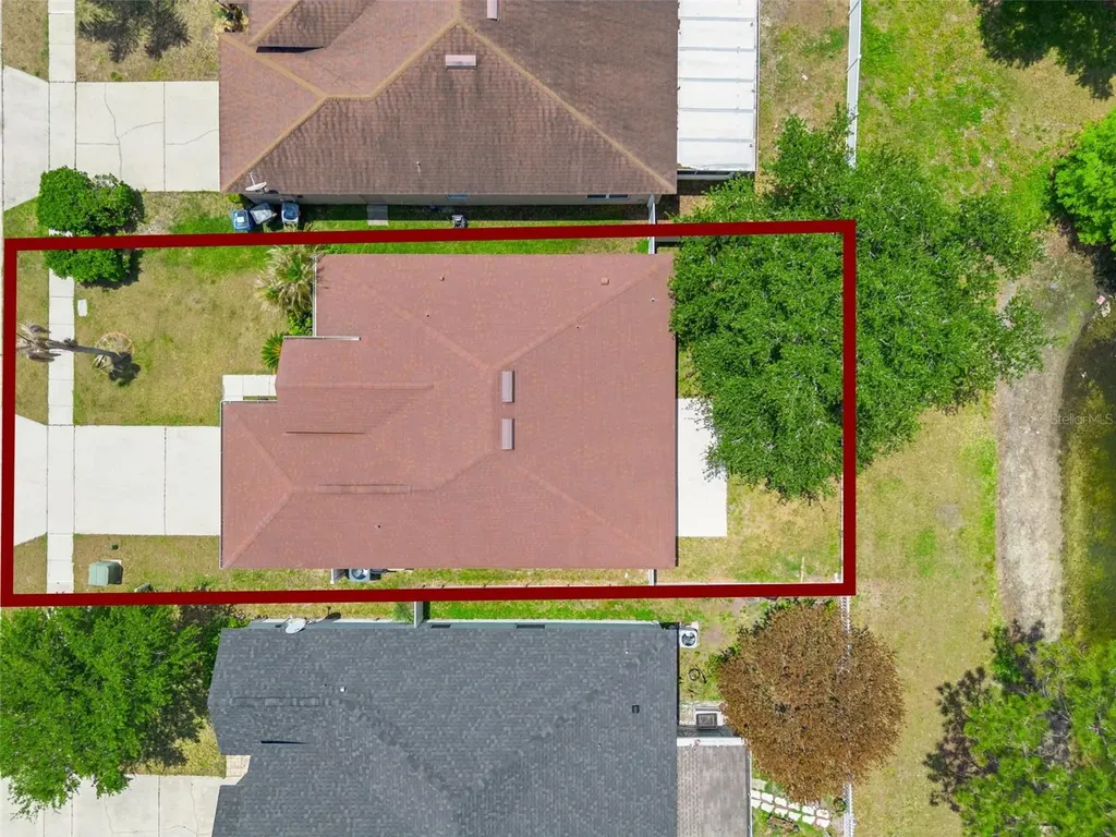 560 Brown Bear Way St Cloud FL 34772