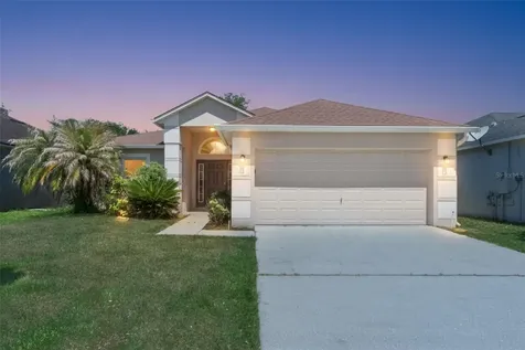 560 Brown Bear Way St Cloud FL 34772