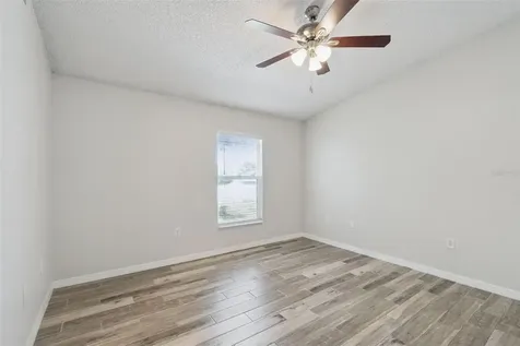 560 Brown Bear Way St Cloud FL 34772