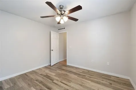 560 Brown Bear Way St Cloud FL 34772