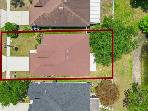 560 Brown Bear Way St Cloud FL 34772
