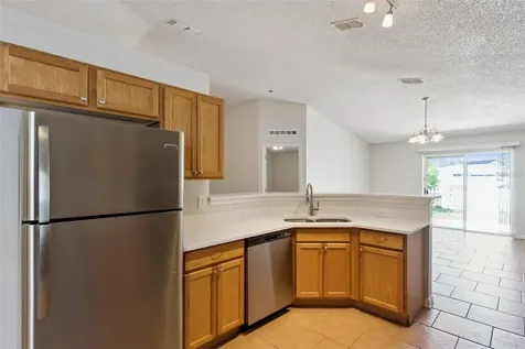 560 Brown Bear Way St Cloud FL 34772