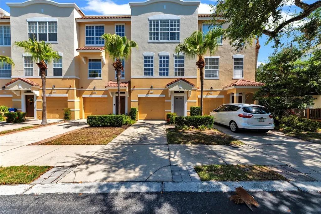 3115 Bayshore Oaks Drive Tampa FL 33611