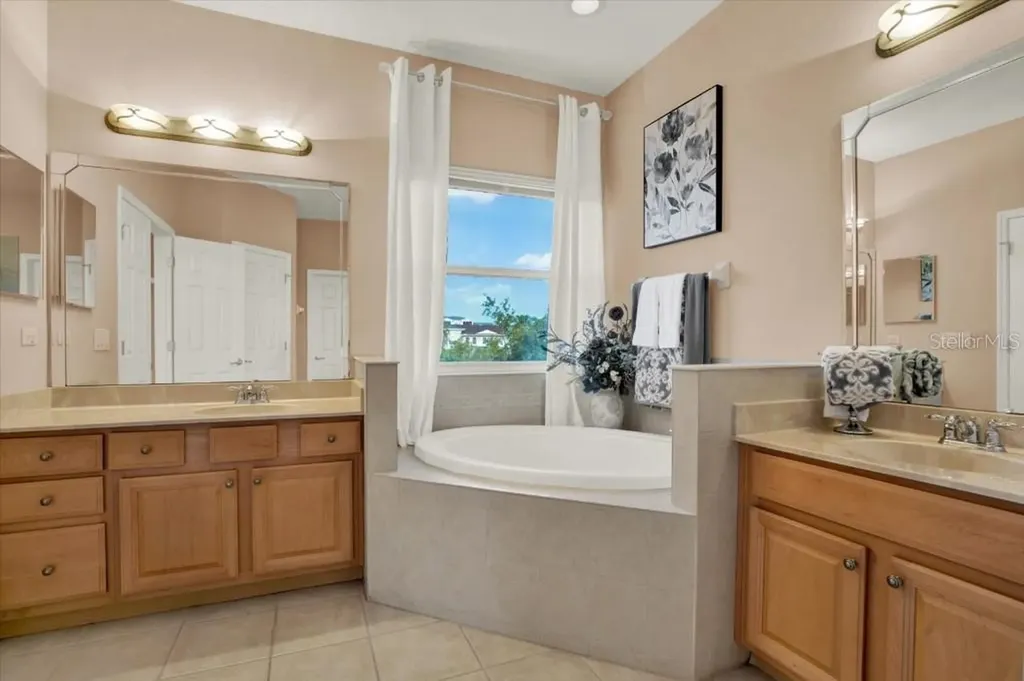 7172 Islamorada Circle Seminole FL 33777