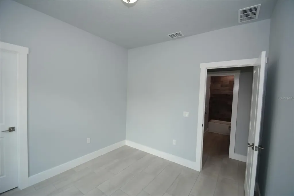 28 Slumberland Path Palm Coast FL 32164