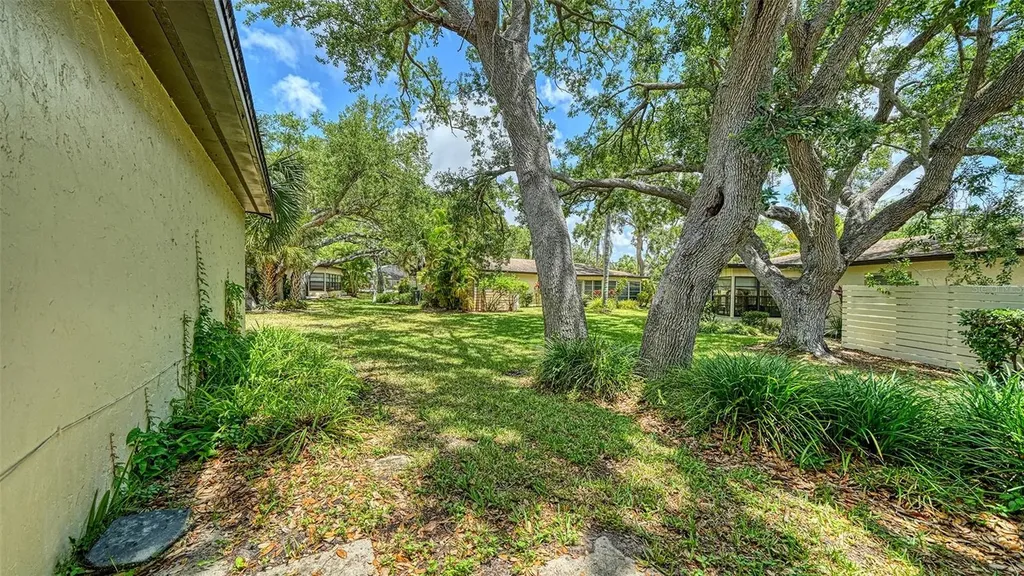 2247 Bispham Road Sarasota FL 34231