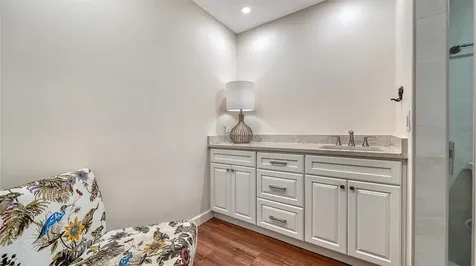 2247 Bispham Road Sarasota FL 34231