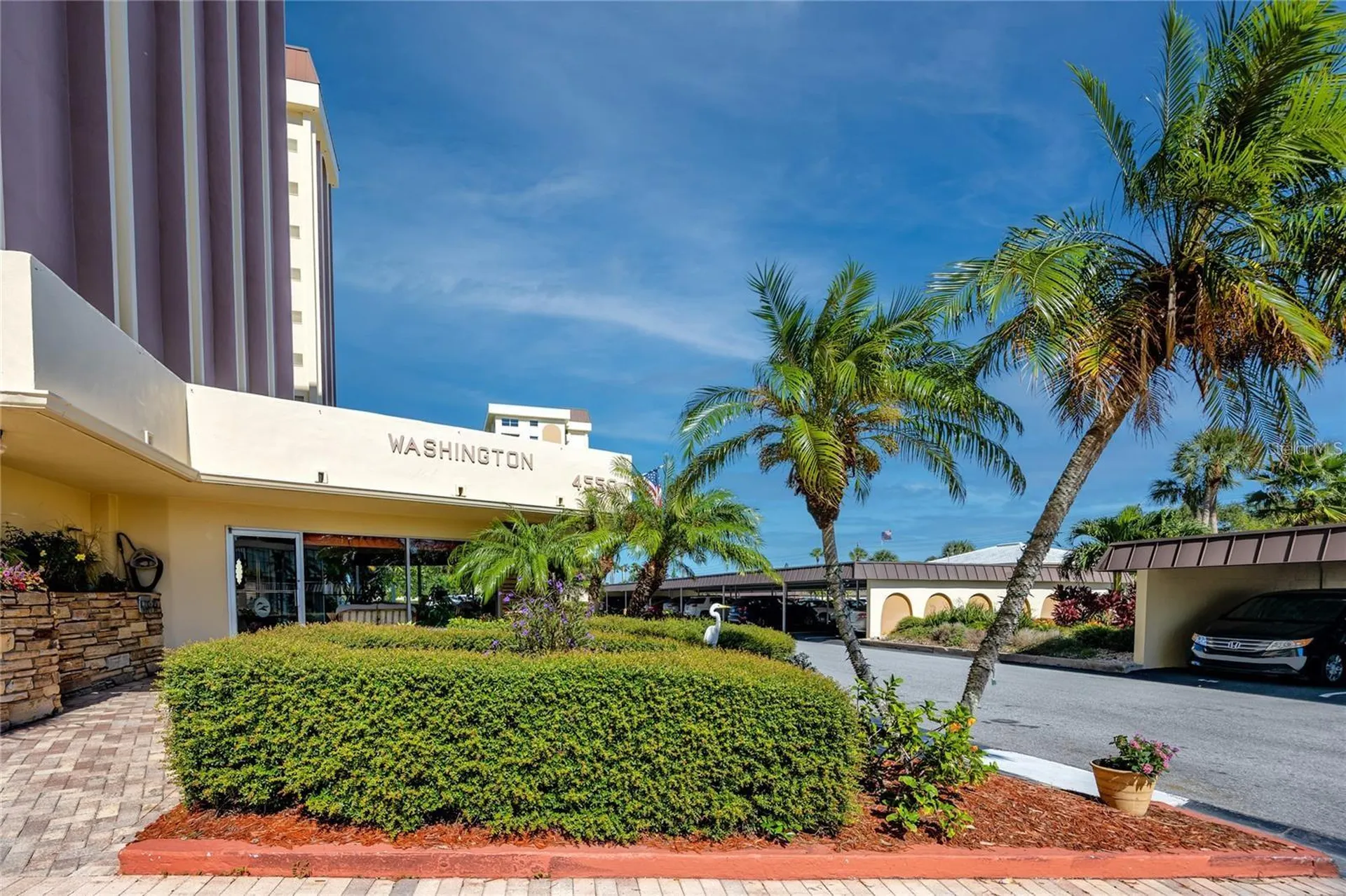 4550 Cove Circle St Petersburg FL 33708