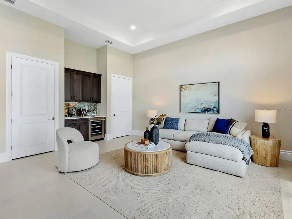 572 Blue Shell Loop Sarasota FL 34240