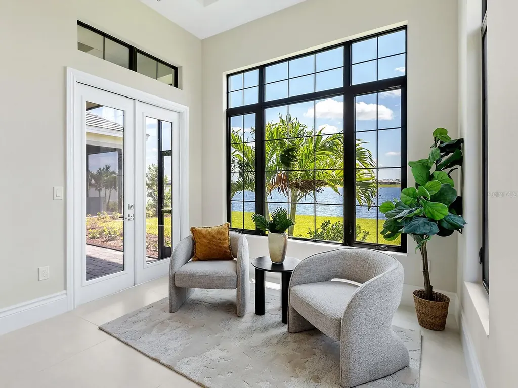 572 Blue Shell Loop Sarasota FL 34240