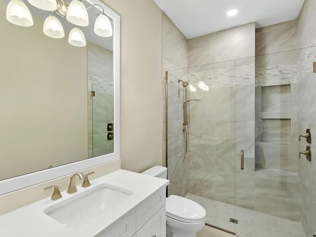 572 Blue Shell Loop Sarasota FL 34240