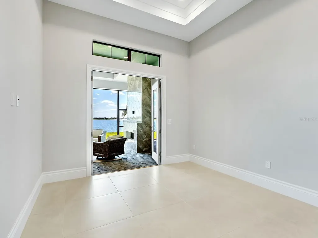 572 Blue Shell Loop Sarasota FL 34240