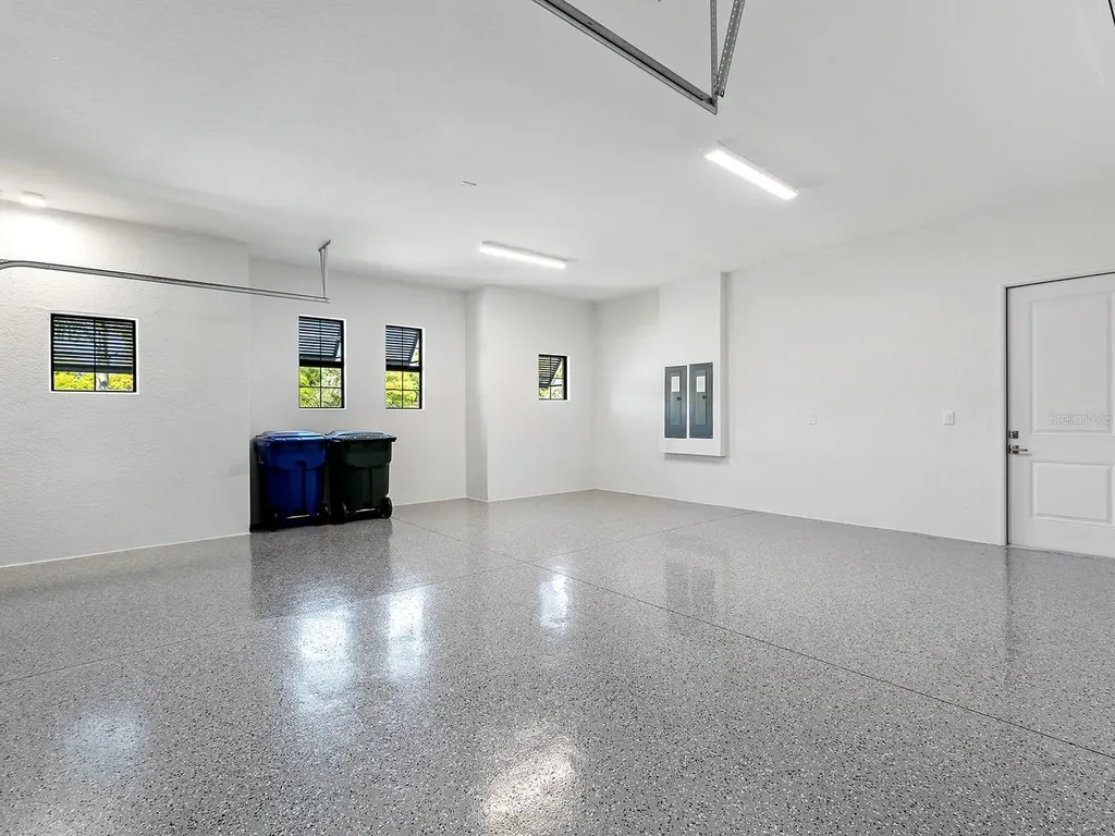 572 Blue Shell Loop Sarasota FL 34240
