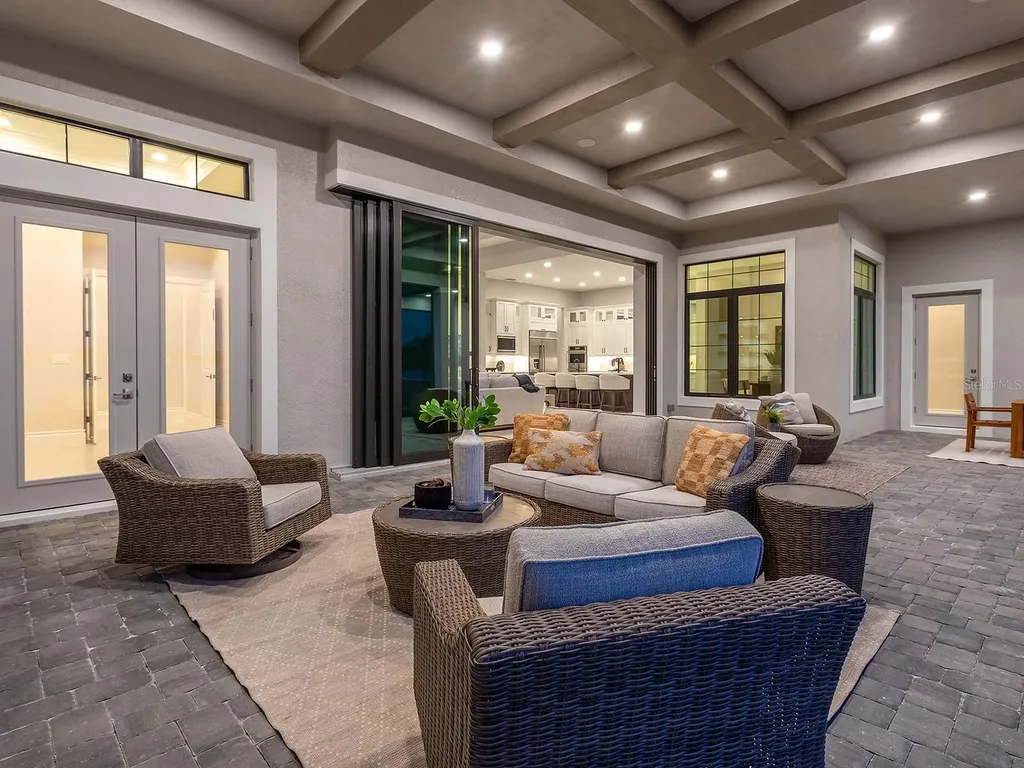 572 Blue Shell Loop Sarasota FL 34240