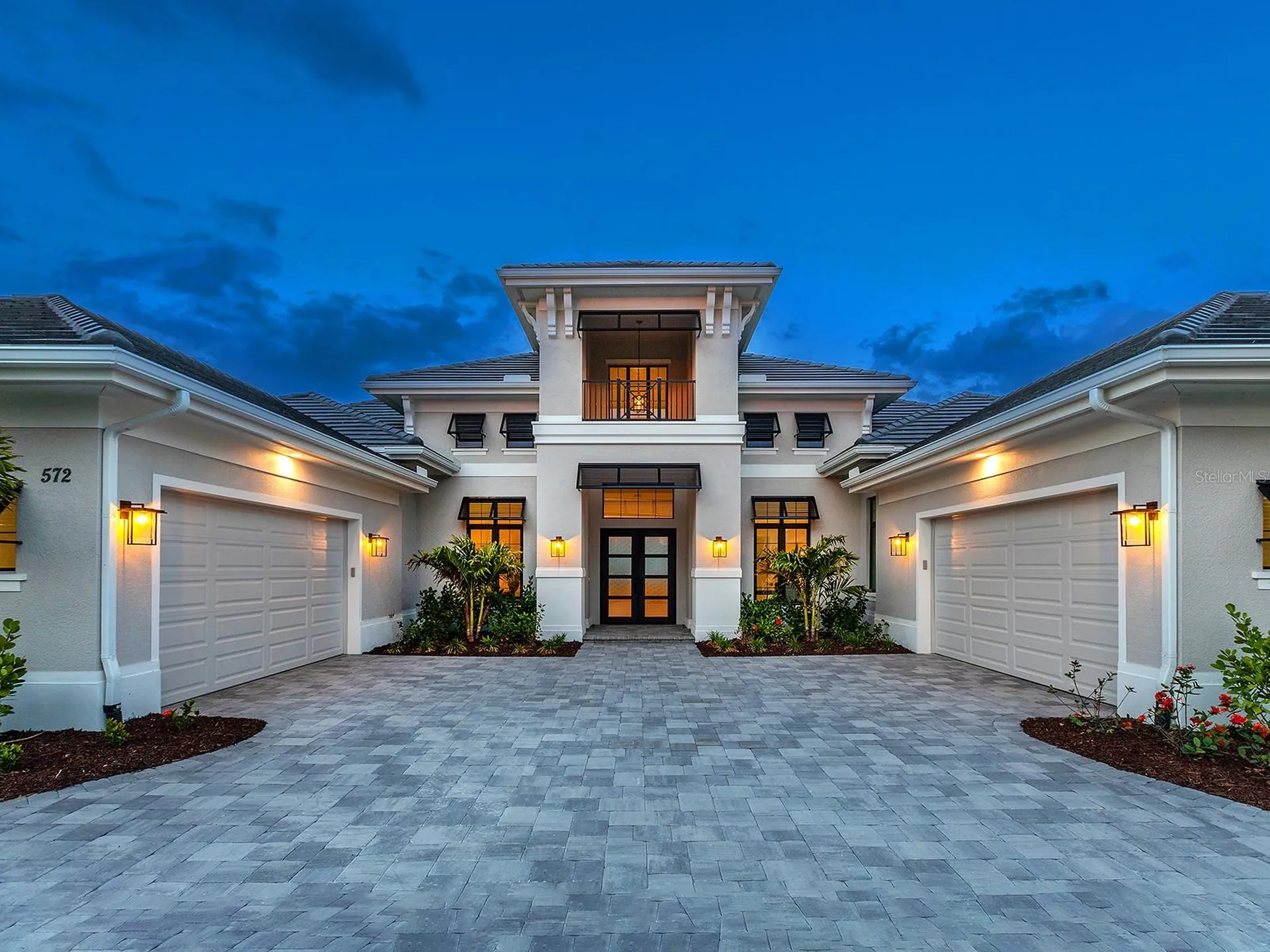 572 Blue Shell Loop Sarasota FL 34240