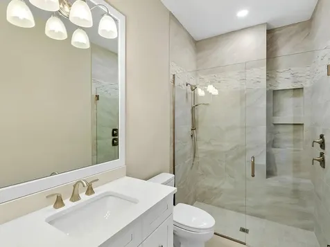 572 Blue Shell Loop Sarasota FL 34240