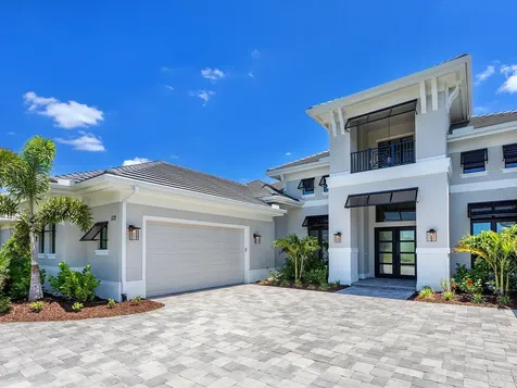 572 Blue Shell Loop Sarasota FL 34240