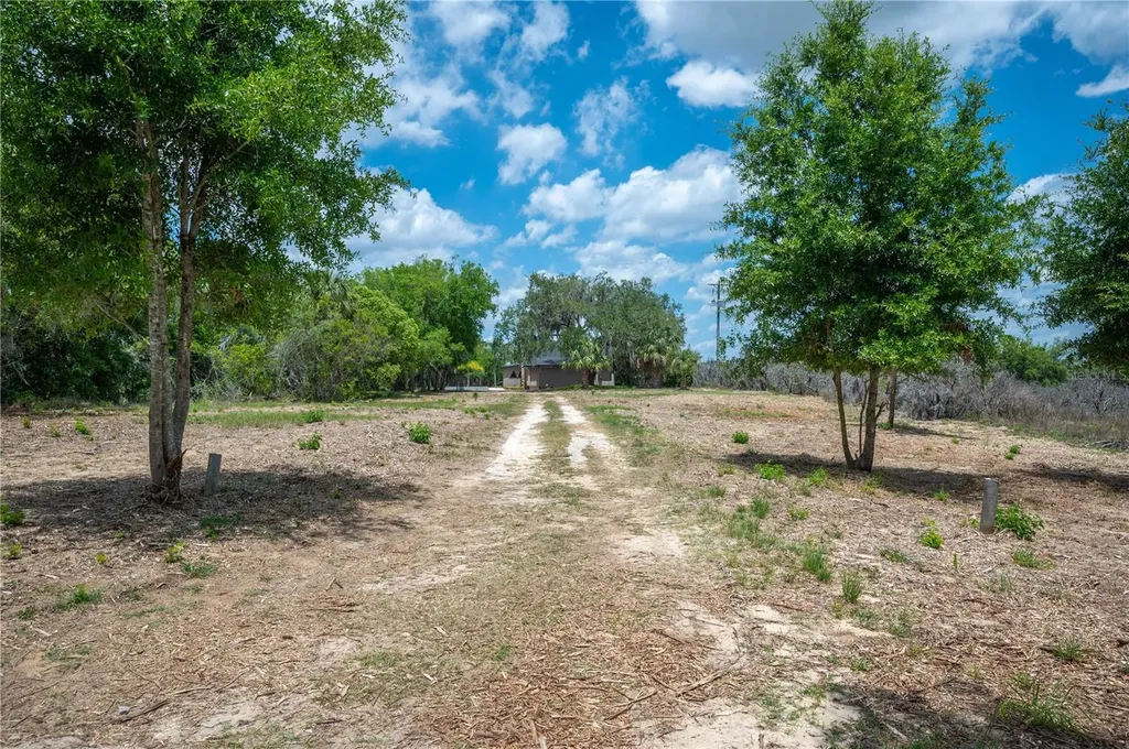 1920 E Palm Street Davenport FL 33837