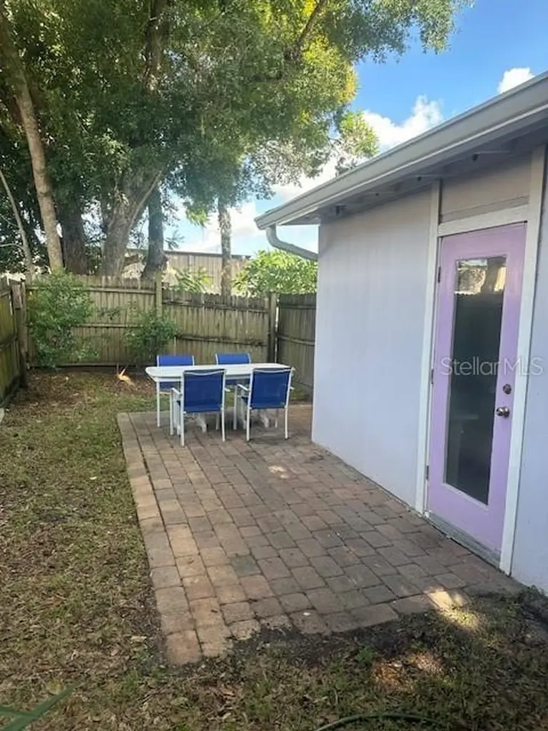 1802 Lucerne Terrace Orlando FL 32806