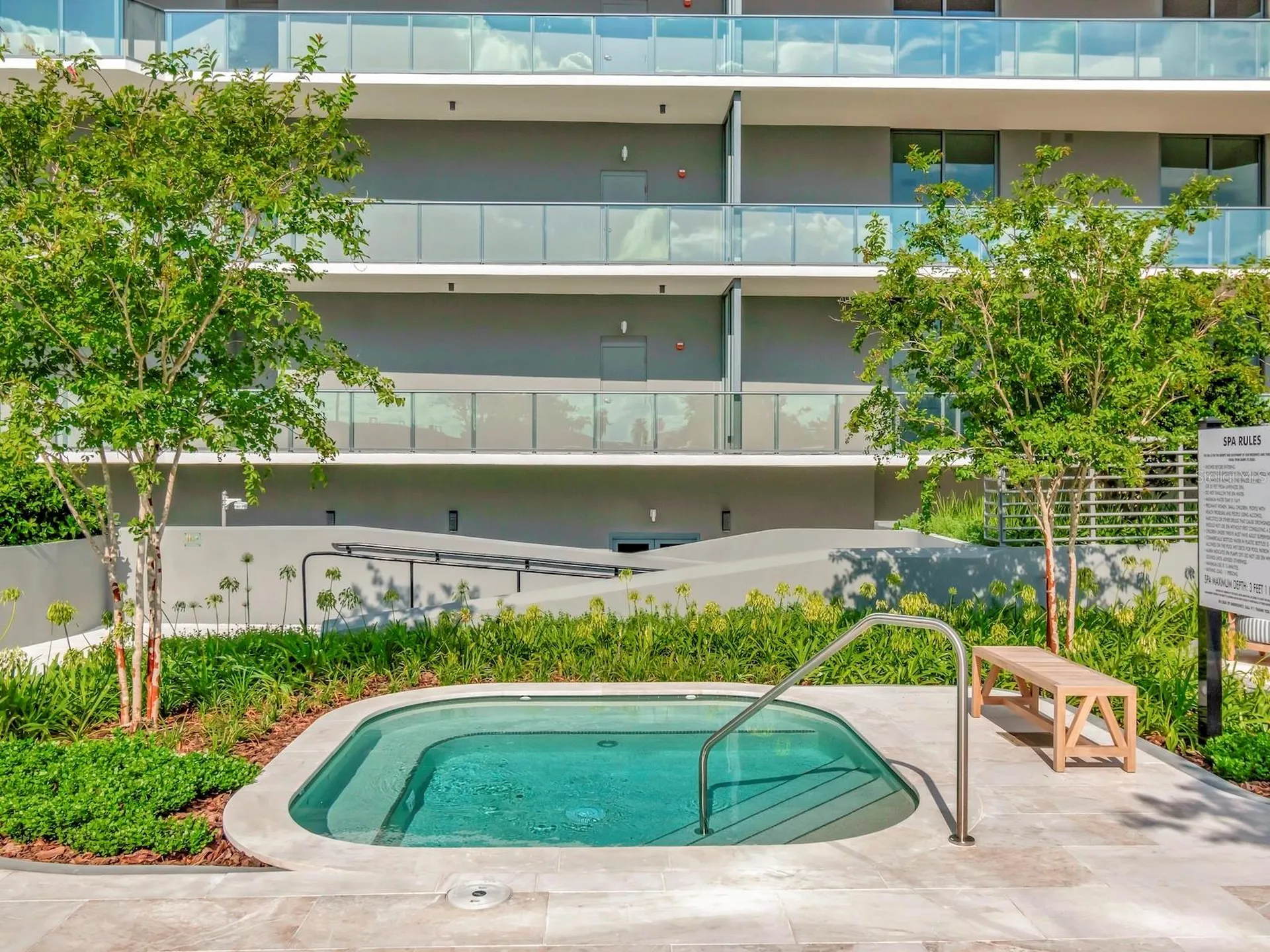 3020 W Santiago Street Tampa FL 33629