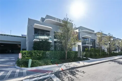 3020 W Santiago Street Tampa FL 33629